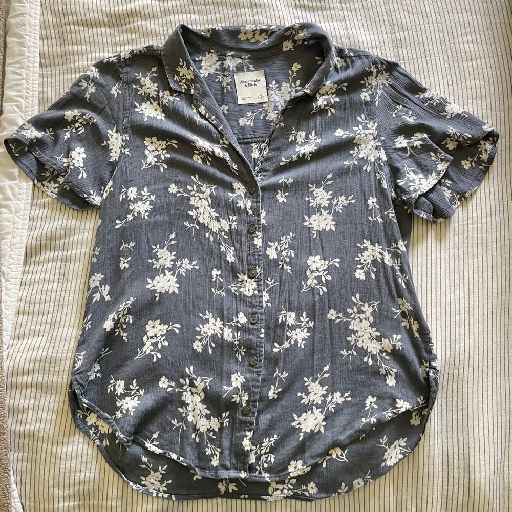Abercrombie & Fitch Floral Shirt